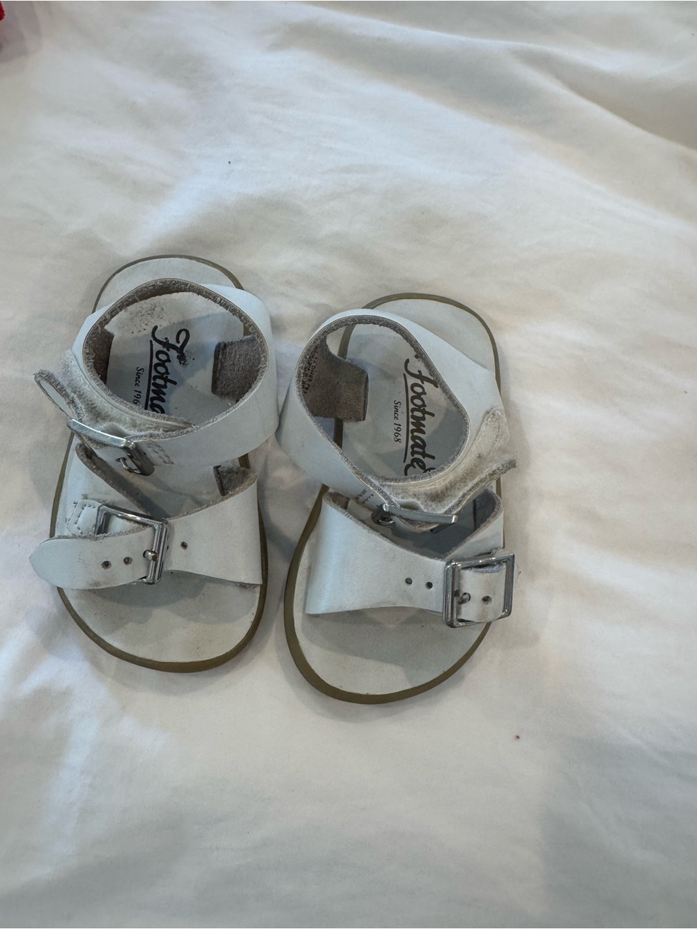 FootMates White Toddler Buckle Sandals